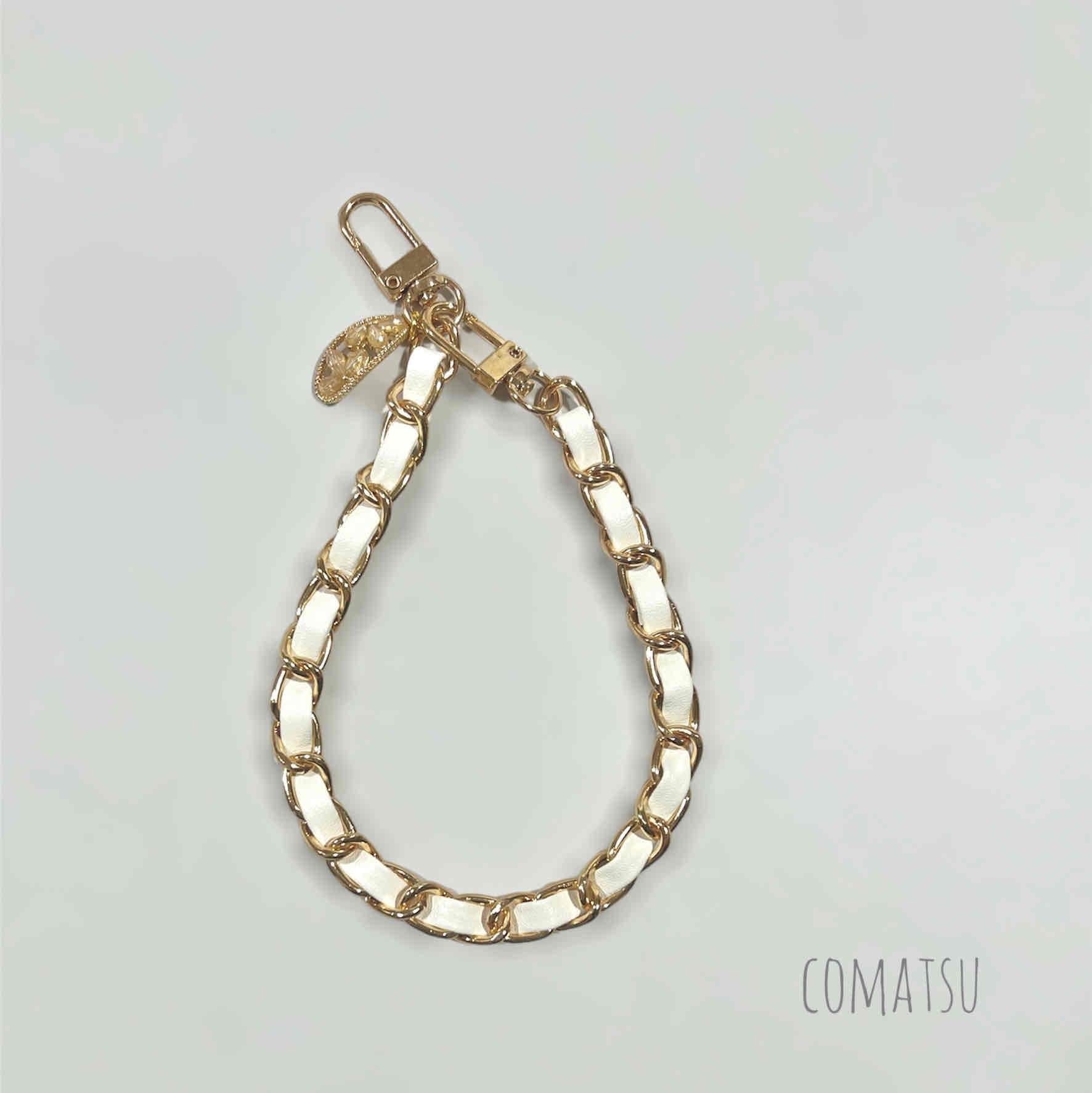 WhitePUレザー×Goldチェーン ハンドストラップ スマホストラップ 落下防止 スマホアイテム1枚目の画像